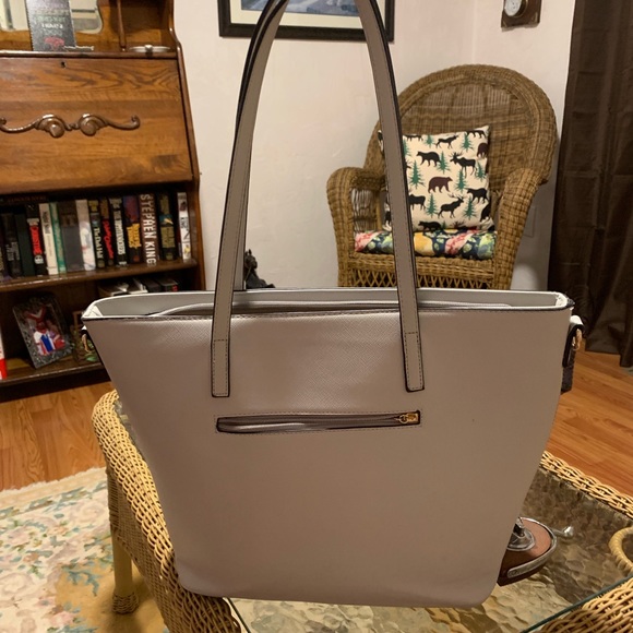 Kate Spade purse - Picture 2 of 2